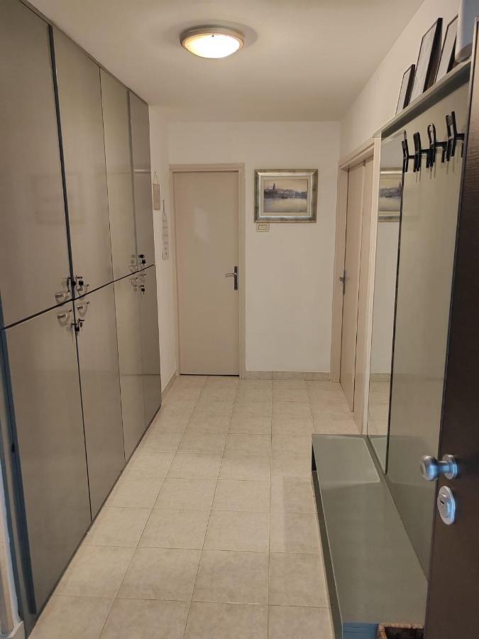 Apartment Sea Queen Сплит Экстерьер фото